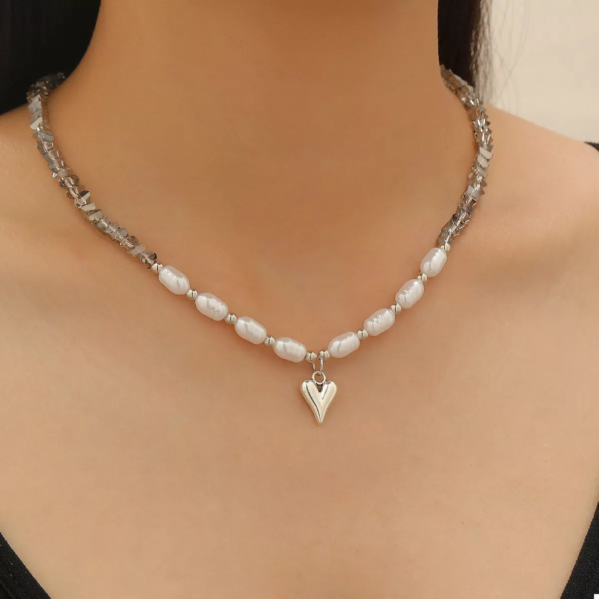 Pearl & Heart Pendant Necklace