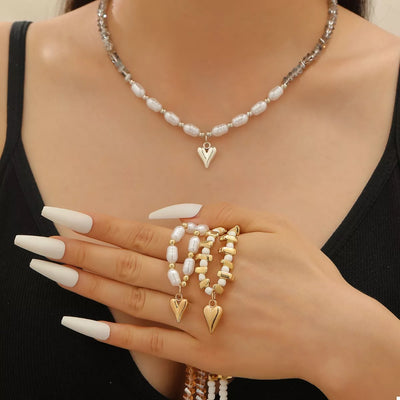 Pearl & Heart Pendant Necklace