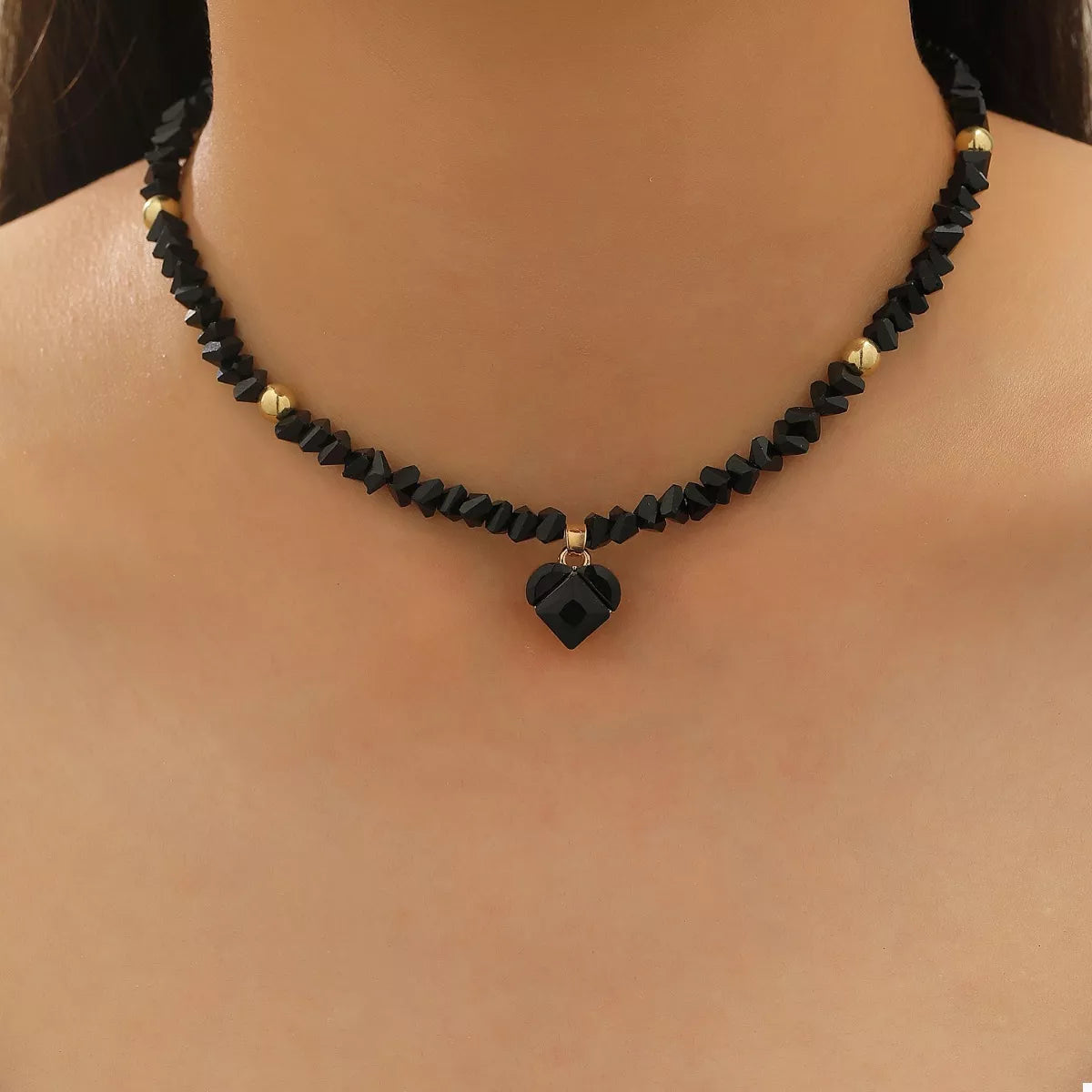 Pearl & Heart Pendant Necklace